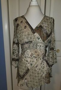 Dress Barn Ladies blouse